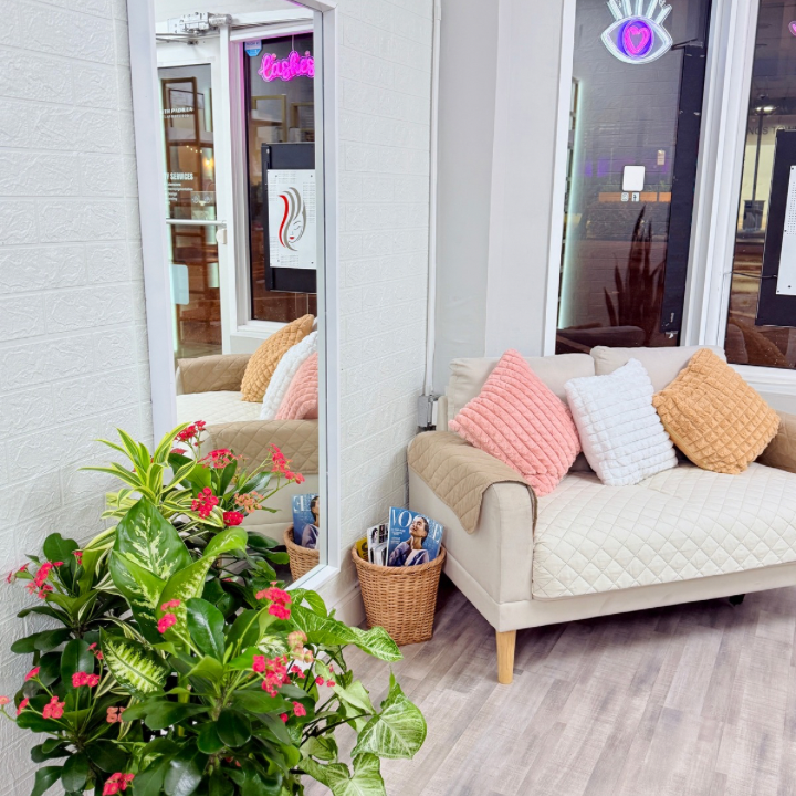 Interior of Eliuth Padilla Eyelash Studio salon